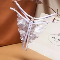 String Ouvert à Lanières Et Bijou 2102237 - Blanc